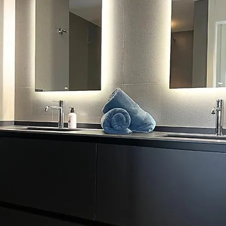 Rivendale 2 Bedroom 2 Bathroom With Balcony And Sea Views In The Nogalera Complex By Namaste Elite Apartmán