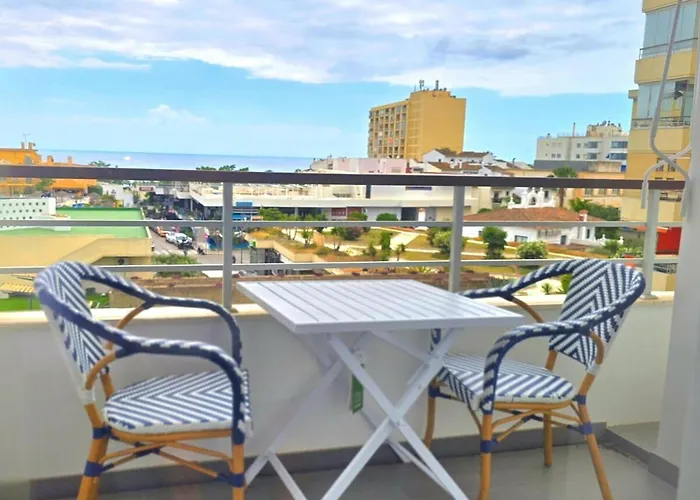 Rivendale 2 Bedroom 2 Bathroom With Balcony And Sea Views In The Nogalera Complex By Namaste Elite Apartment Torremolinos