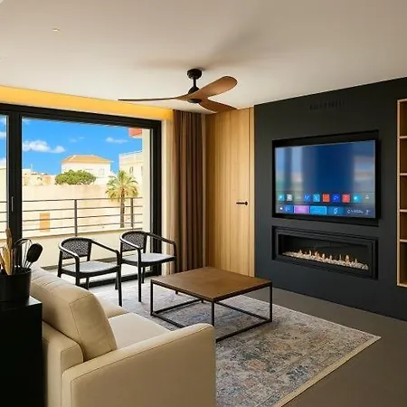 Rivendale 2 Bedroom 2 Bathroom With Balcony And Sea Views In The Nogalera Complex By Namaste Elite *