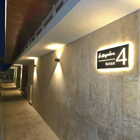 Rivendale 2 Bedroom 2 Bathroom With Balcony And Sea Views In The Nogalera Complex By Namaste Elite * Torremolinos