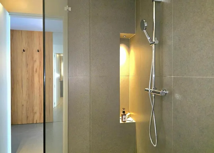 Rivendale 2 Bedroom 2 Bathroom With Balcony And Sea Views In The Nogalera Complex By Namaste Elite Apartmán